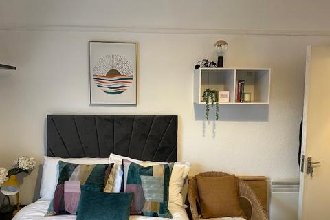 Studio to rent, Richmond Street, Coventry, CV2