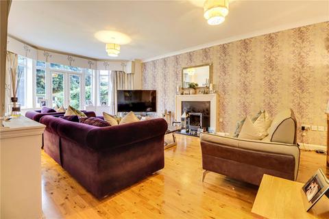 5 bedroom detached house for sale, Hilltop Walk, Harpenden, Hertfordshire, AL5