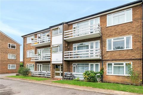 2 bedroom apartment for sale, Staines Road, Twickenham, TW2