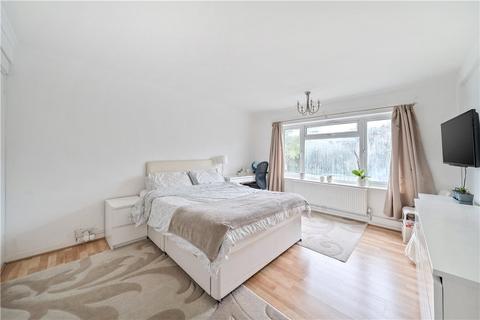 2 bedroom apartment for sale, Staines Road, Twickenham, TW2