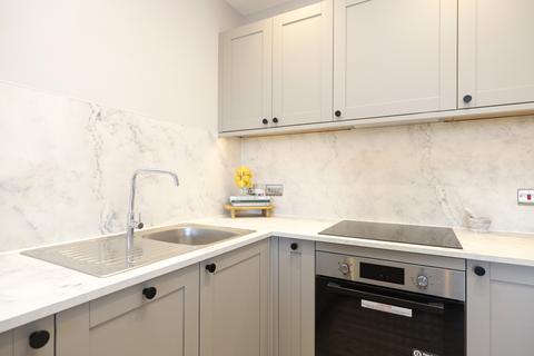 35/1 Lower Granton Road, Edinburgh, EH5 3RS