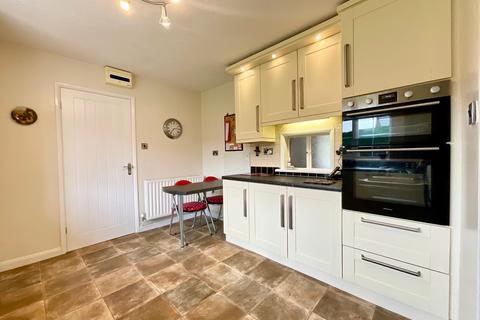 2 Camelot Close, Stoke-on-trent, ST4 8LN
