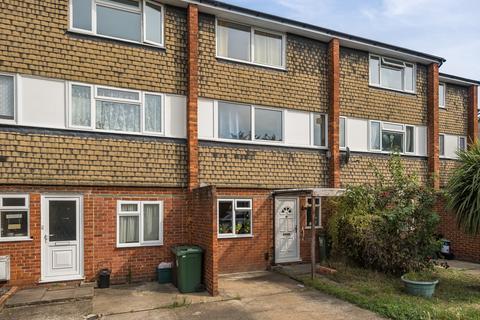 4 bedroom terraced house for sale, Gloucester Gardens, Sutton, Surrey