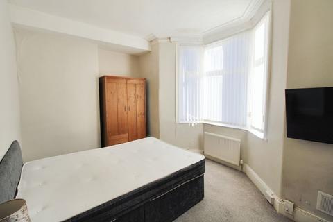 2 bedroom ground floor flat for sale, Hotspur Street, Heaton, Newcastle upon Tyne, Tyne and Wear, NE6 5BE