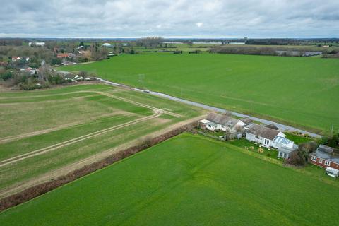 3 bedroom detached bungalow for sale, Heath Road, Norwich NR16