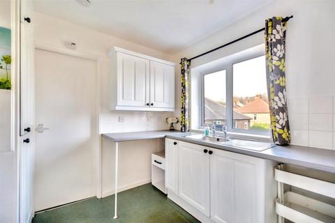 1 bedroom flat for sale, Oldham Court, School Lane