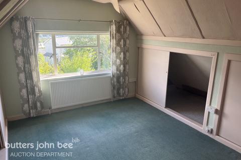 3 bedroom detached bungalow for sale, Main Road, Neath