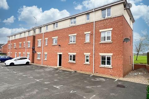 2 bedroom flat for sale, Robin Road, Oakley Vale, Corby, NN18