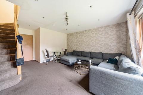 3 bedroom end of terrace house for sale, Rawsthorne Avenue, Manchester, Greater Manchester