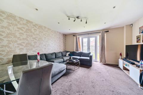 3 bedroom end of terrace house for sale, Rawsthorne Avenue, Manchester, Greater Manchester