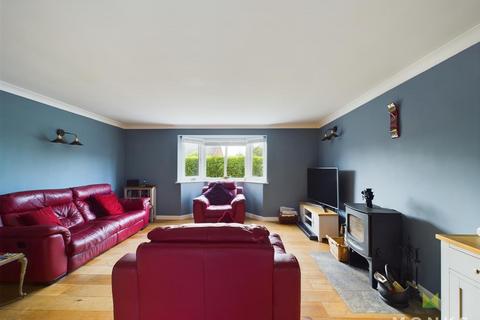 4 bedroom detached house for sale, 4 Cedar Grove, Wem,