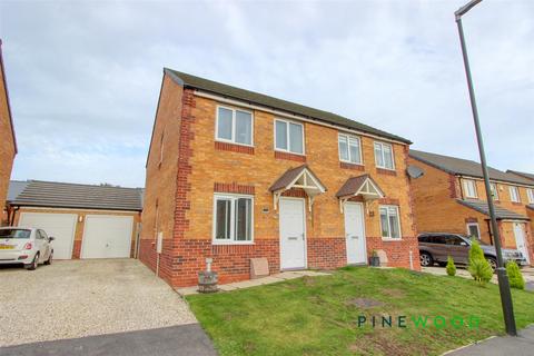 3 bedroom townhouse for sale, Model Lane, Worksop S80