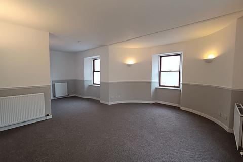 3 bedroom flat to rent, Tower Street, Selkirk, TD7