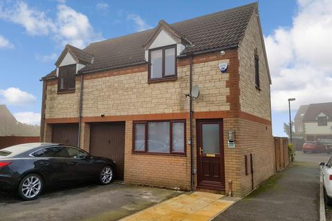 2 bedroom house to rent, Abbotsbury Way, Swindon SN25