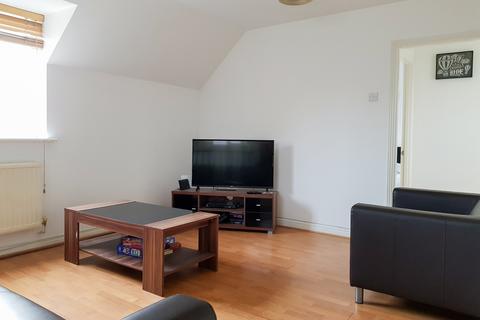 2 bedroom house to rent, Abbotsbury Way, Swindon SN25