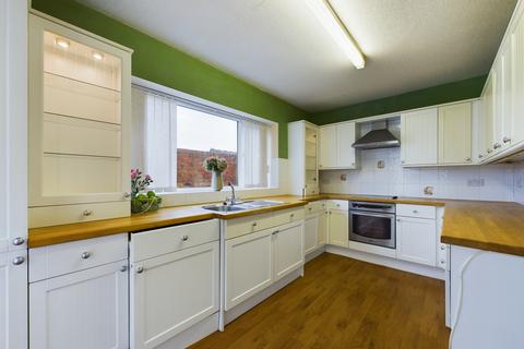 2 bedroom bungalow for sale, Caryl Road,  Lytham St. Annes, FY8