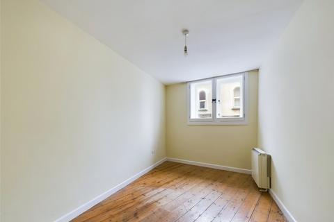 2 bedroom apartment for sale, Tamar Flats, Launceston PL15