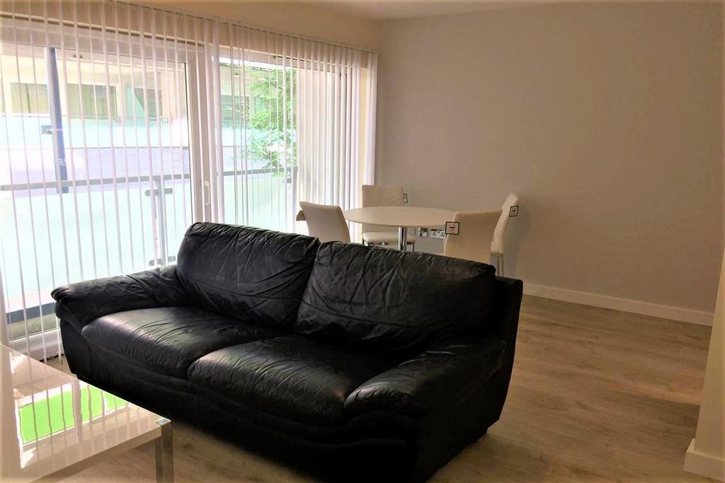 Concord Street, Leeds 1 bed apartment to rent £795 pcm (£183 pw)