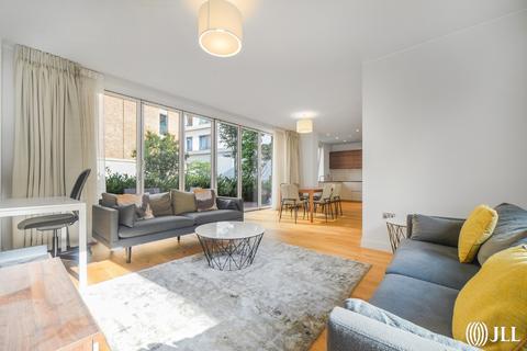 4 bedroom end of terrace house to rent, Copper Works Wharf London E15