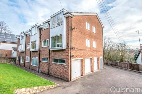 2 bedroom apartment for sale, Stourbridge Road, Catshill, Bromsgrove, Worcestershire, B61