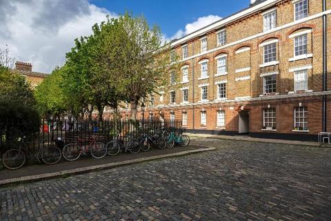 1 bedroom flat to rent, Gibson Gardens, London, N16