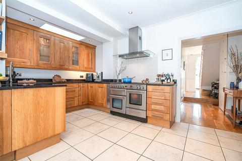 3 bedroom terraced house for sale, Pembroke Road, London, N10