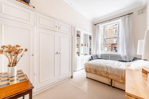 2 bedroom flat for sale, Nevern Square, Earls Court, London, SW5