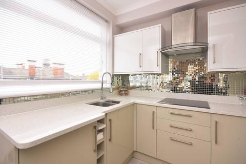 2 bedroom flat to rent, John Islip Street, Westminster, London, SW1P