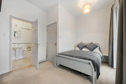 2 bedroom mews for sale, Culcheth, Cheshire WA3