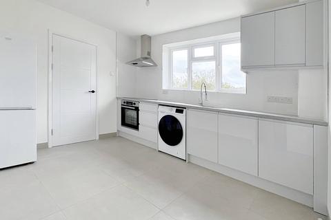 2 bedroom apartment to rent, Bromley Hill, Bromley BR1