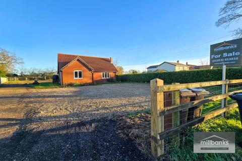 3 bedroom detached bungalow for sale, Long Street, Great Ellingham, Attleborough, Norfolk, NR17 1LN