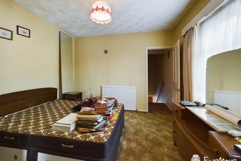 88 Pinegrove Road, Southampton, SO19 2PR
