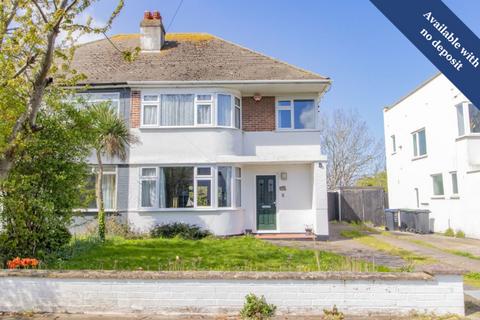 3 bedroom semi-detached house to rent, Gloucester Avenue, Margate, CT9