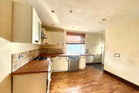 3 bedroom property for sale, Cleveland Road, Huddersfield, HD1