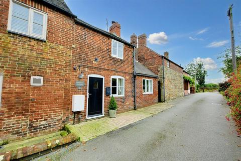 2 bedroom cottage for sale, Pepper Lane, Stanton-By-Dale