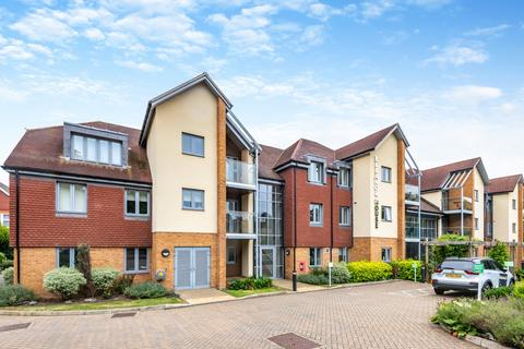 2 bedroom penthouse for sale, Flat 44, 232 London Road, St Albans