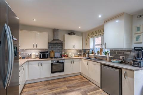 4 bedroom end of terrace house for sale, Broadleaf Gardens, Penn, Wolverhampton, West Midlands, WV3