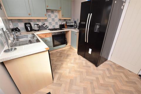 5 Limber Court, Grimsby, DN34 4EL