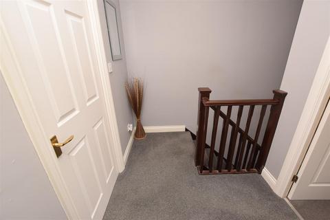 5 Limber Court, Grimsby, DN34 4EL