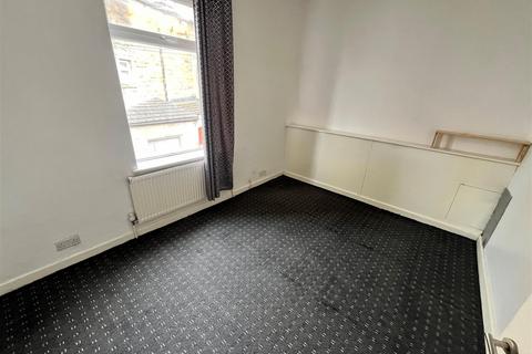 2 bedroom house to rent, 101 Gannow LaneBurnleyLancashire