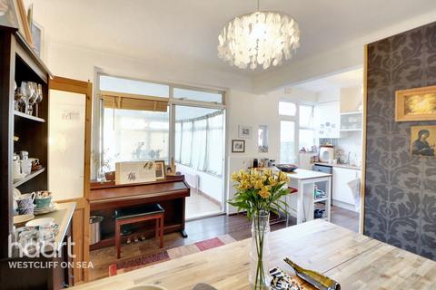 3 bedroom semi-detached house for sale, Rutland Avenue, Southend-on-Sea