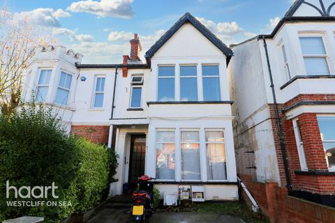 2 bedroom flat for sale, Harcourt Avenue, Southend-On-Sea