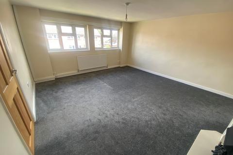 2 bedroom flat to rent, Forster Avenue, Newark, NG24