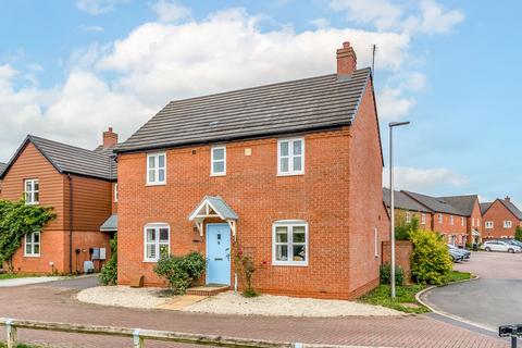 4 bedroom detached house for sale, Rochester Close, Stratford-upon-avon CV37