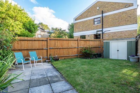 2 bedroom detached house for sale, Wickham Mews, Brockley