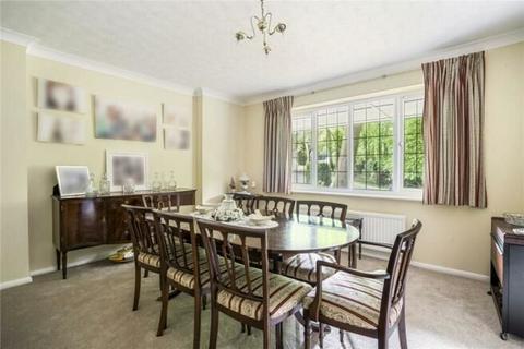 6 bedroom detached house for sale, Magnolia Dene, Hazlemere HP15