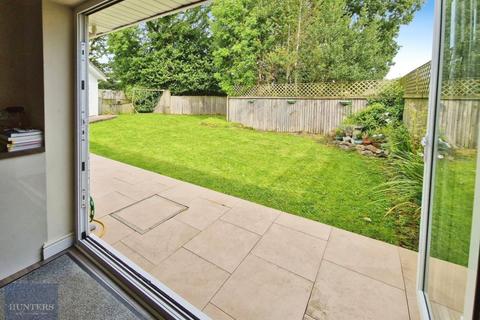 16 Alyson Way, Pencoed, Bridgend, CF35 6TP