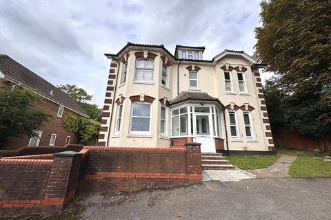 2 bedroom flat for sale, Thorold Road, Bitterne Park, Southampton, SO18