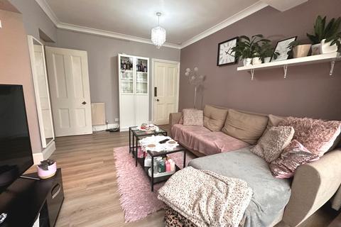 2 bedroom flat for sale, Thorold Road, Bitterne Park, Southampton, SO18