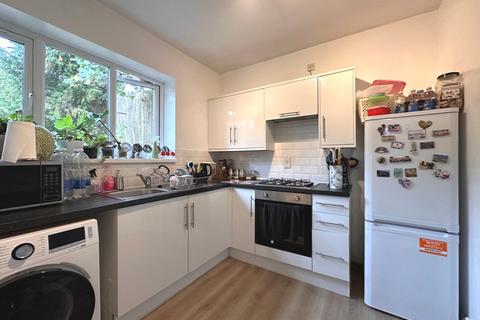 2 bedroom flat for sale, Thorold Road, Bitterne Park, Southampton, SO18